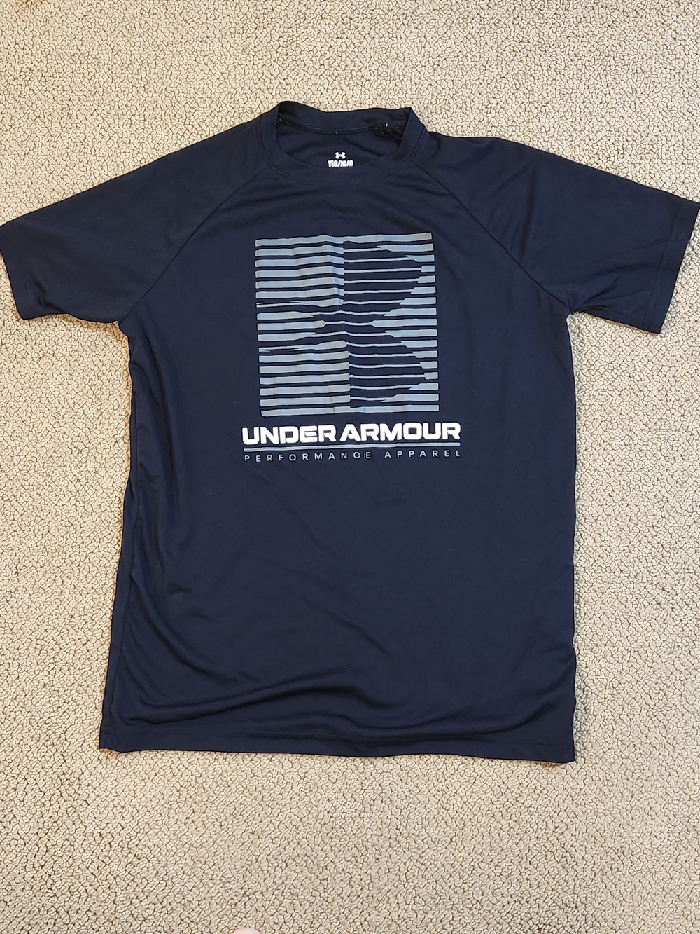 Brand New No Tags Boys Youth Large Under Armour Short Sleeved Shirt